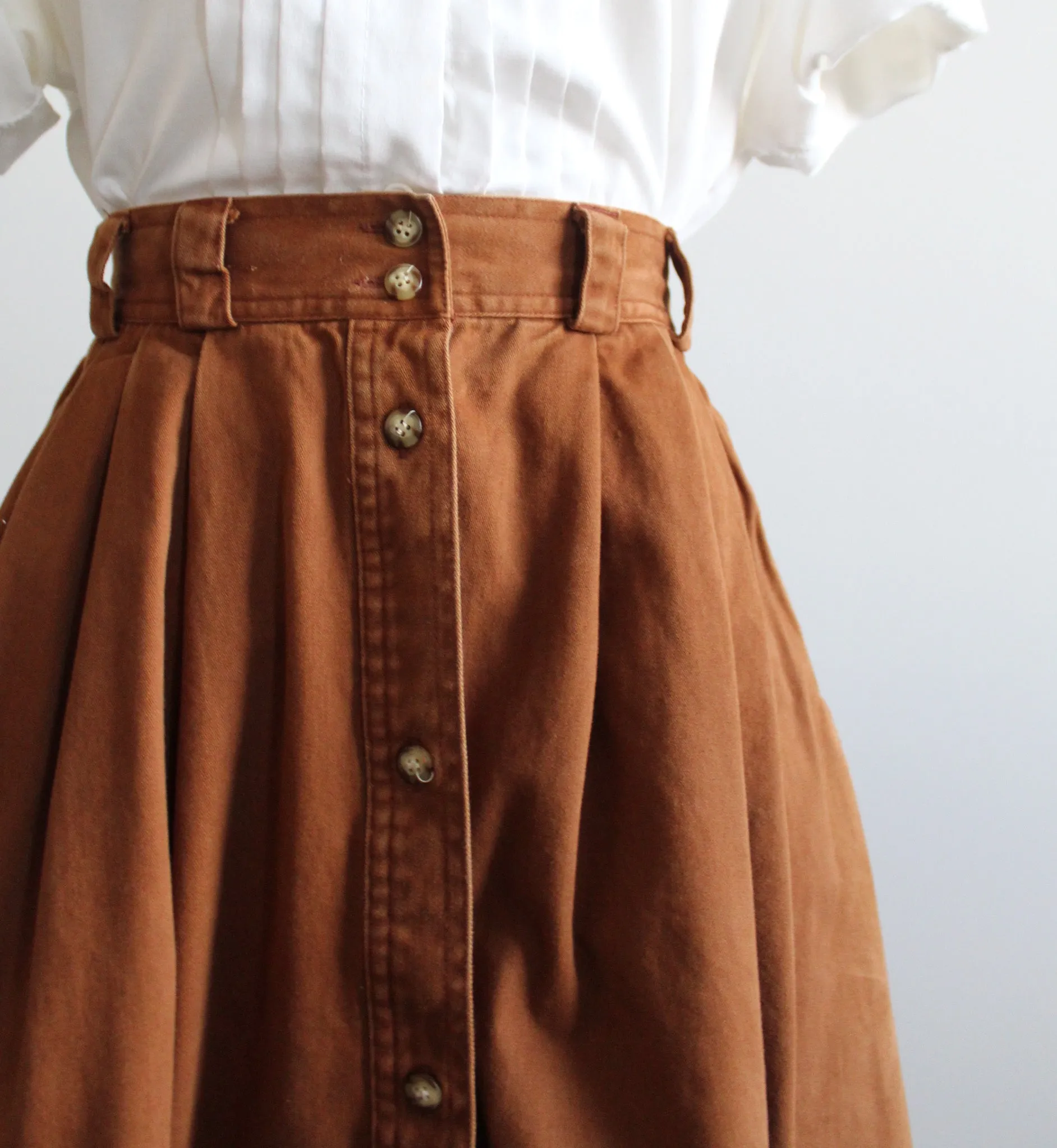 button front clay cotton midi skirt