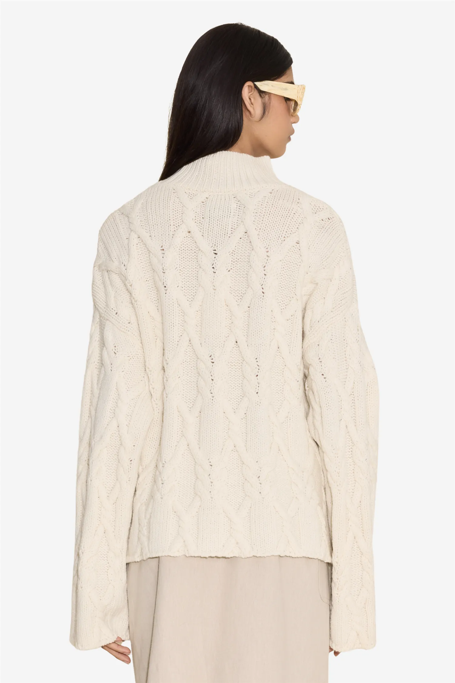 Chunky Cable Turtleneck Ecru