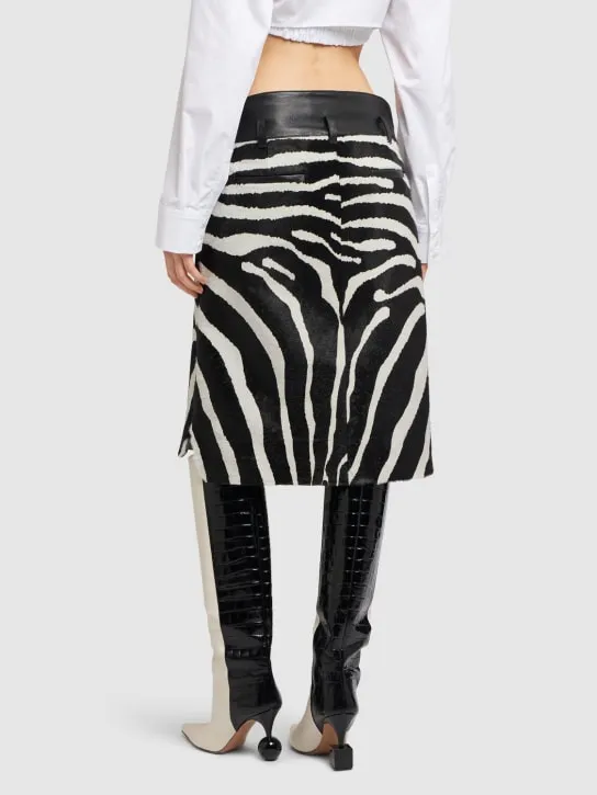 Jacquemus   La Jupe Tozzi zebra leather midi skirt 