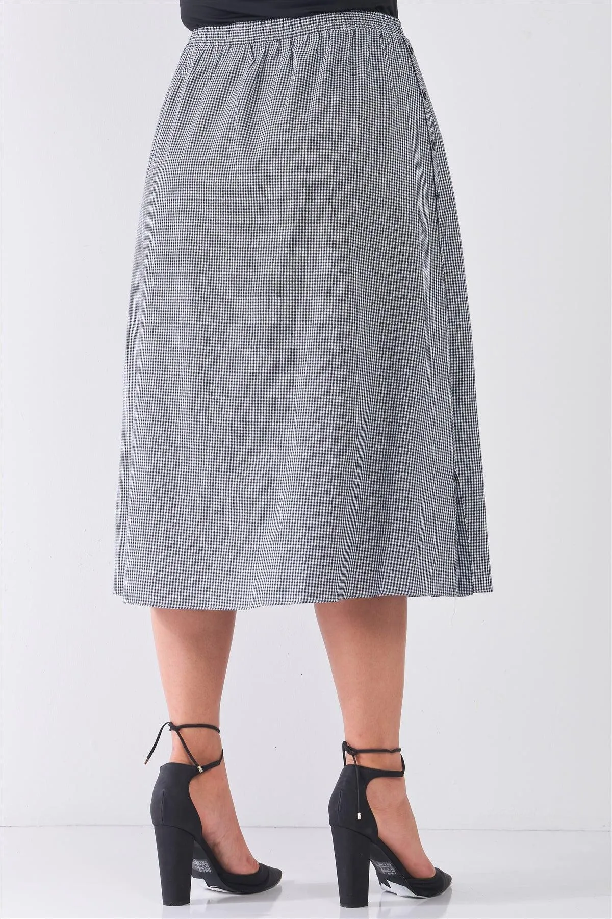 Junior Plus Size Black Gingham Print Side Button Midi Skirt /2-2-2