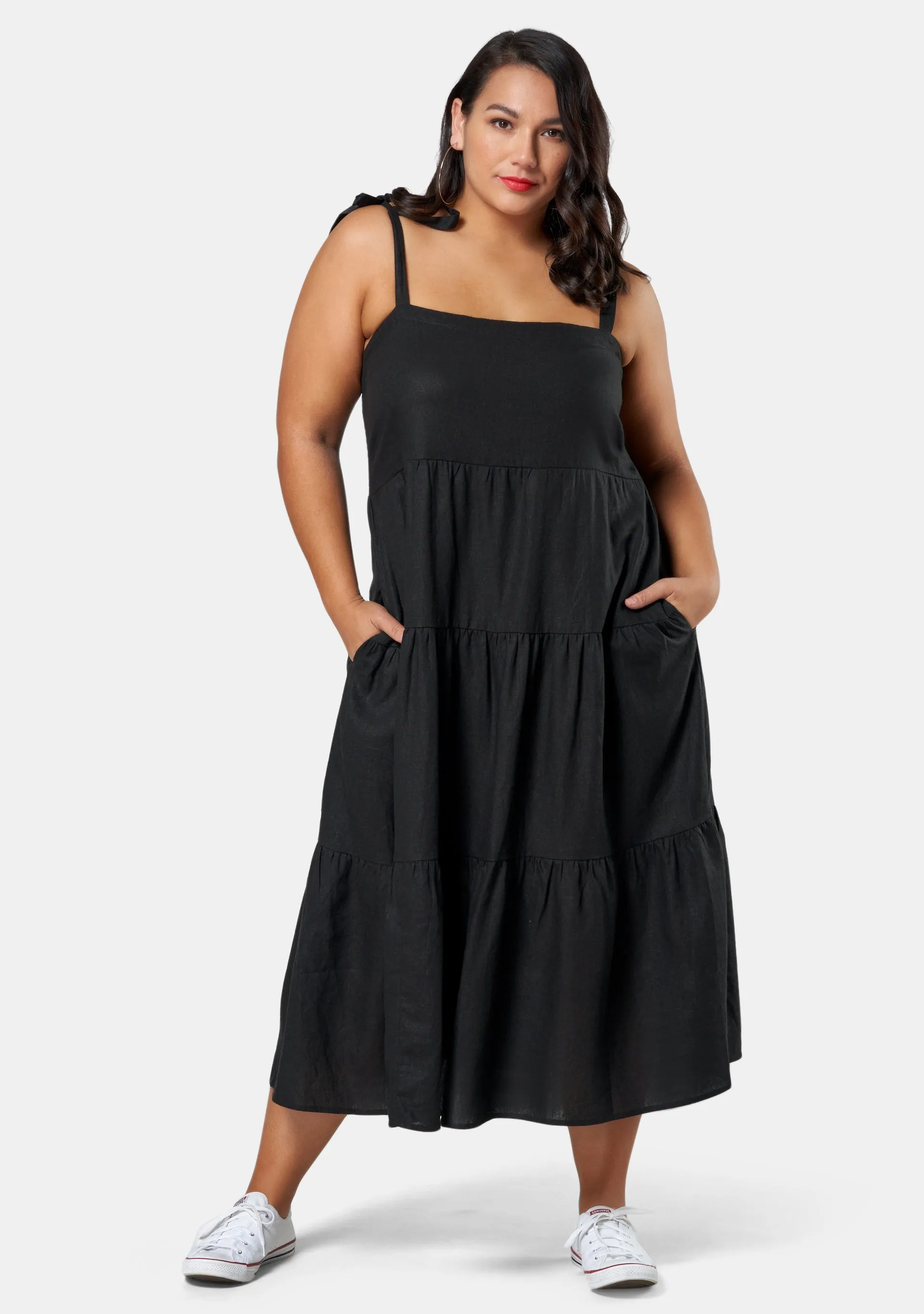 Movin On Up Linen Dress