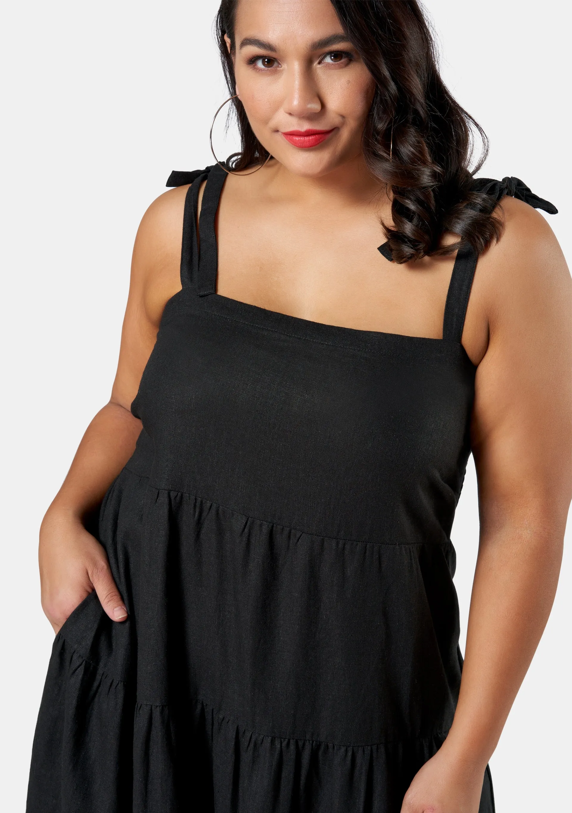 Movin On Up Linen Dress