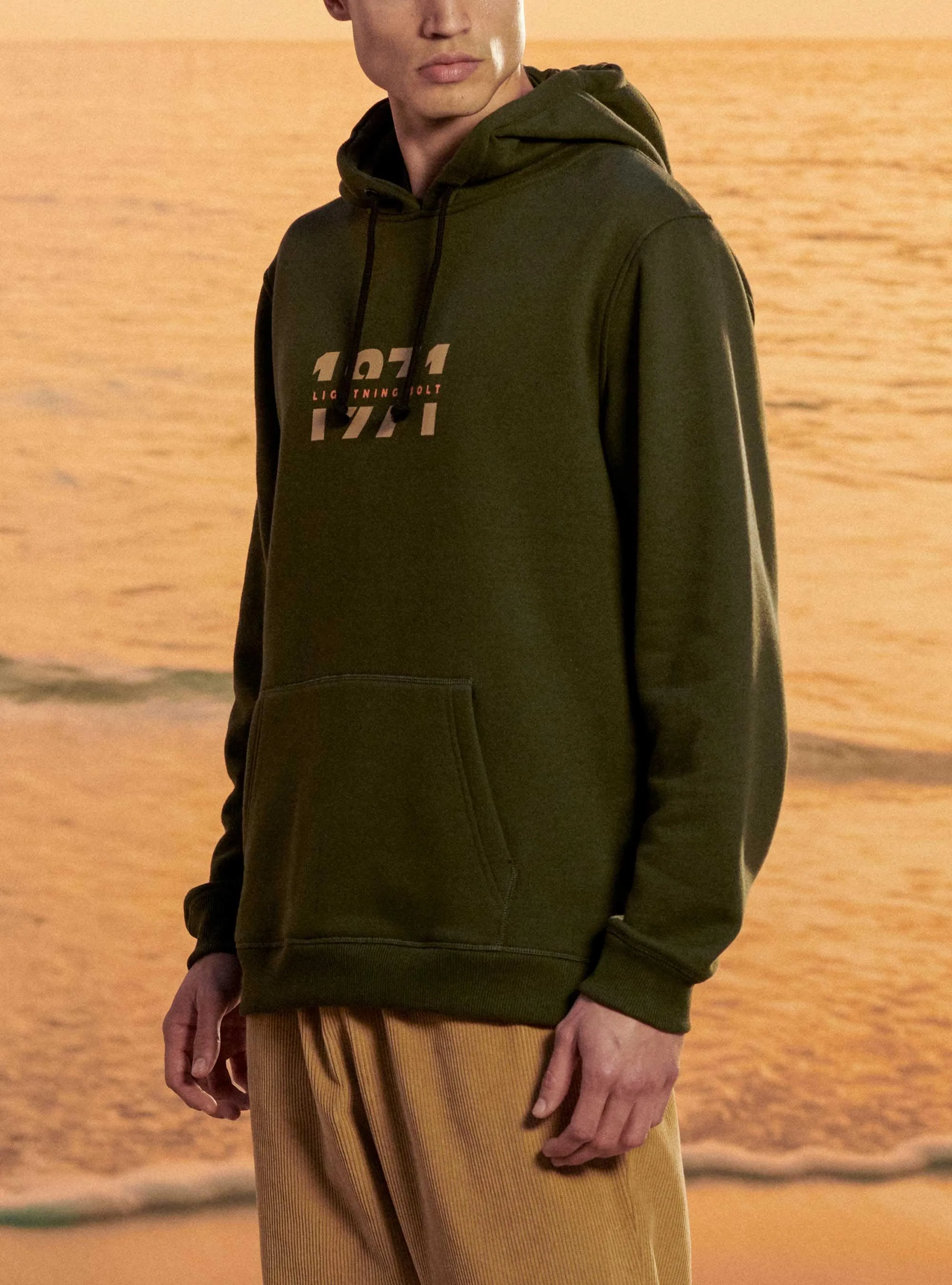 REGULAR HOODIE WITH FRONT PRINT