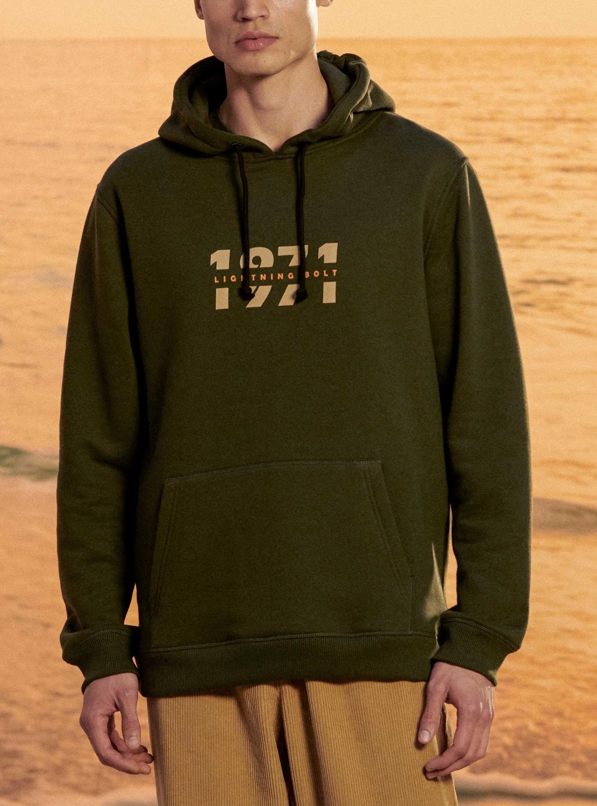 REGULAR HOODIE WITH FRONT PRINT