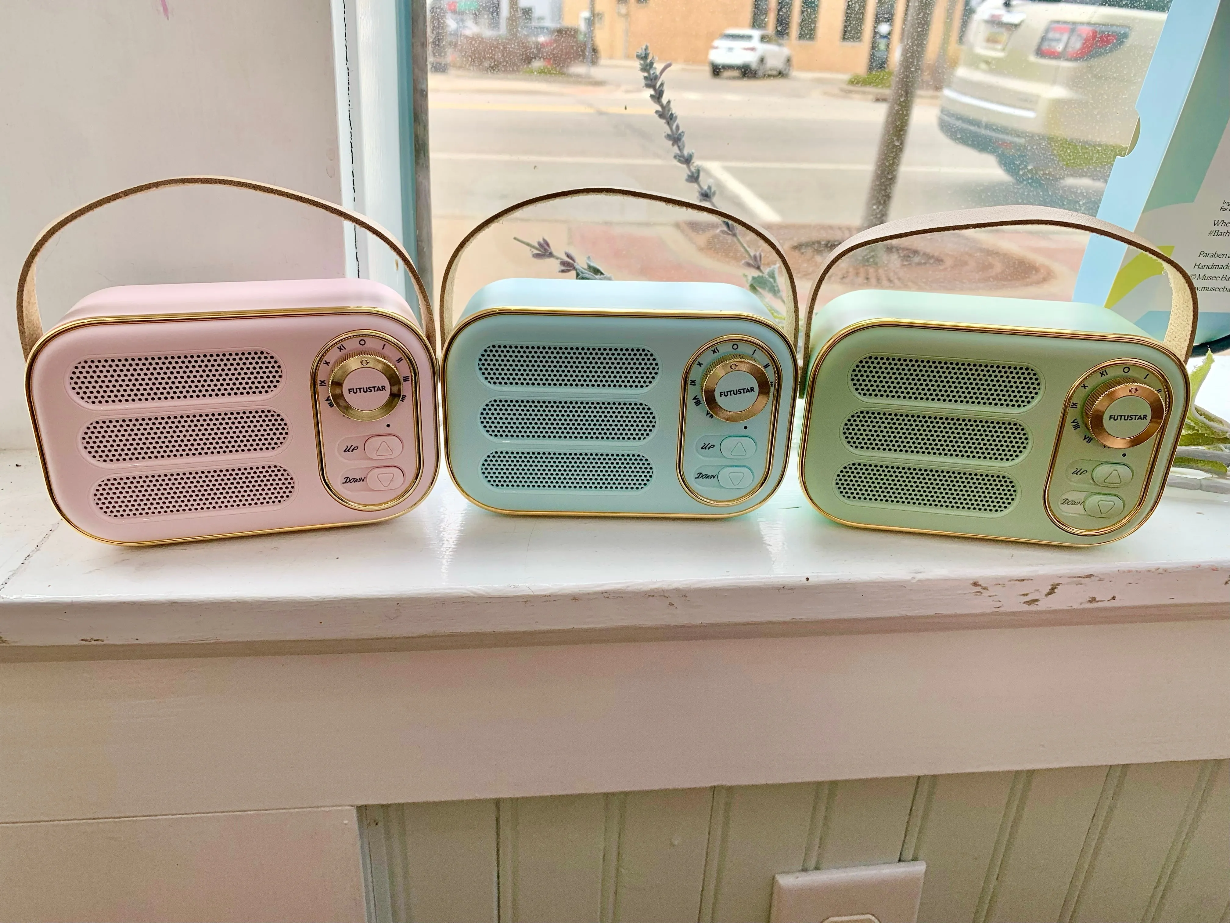 Retro Bluetooth Speaker