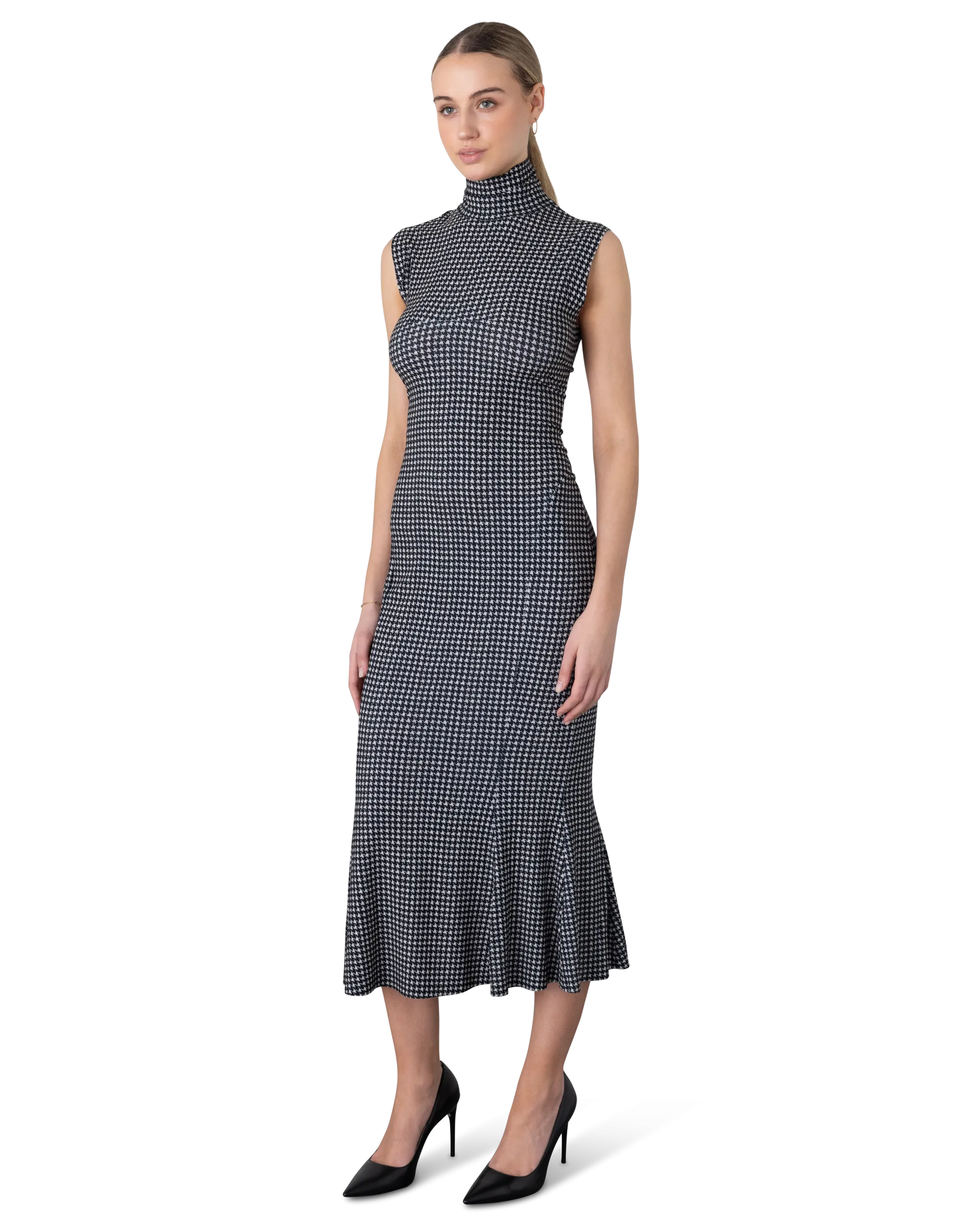 Sleeveless Turtle Fishtail To Midcalf Dress