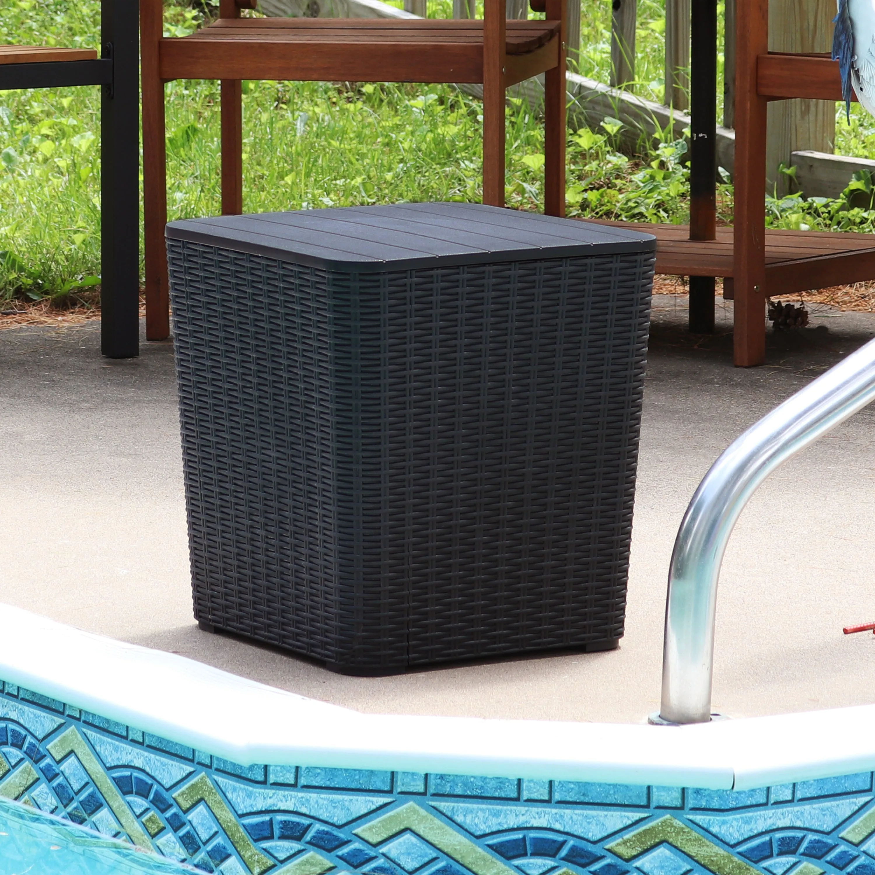 Sunnydaze Outdoor Side Table with Storage - Rattan Design - 11.5 Gal.