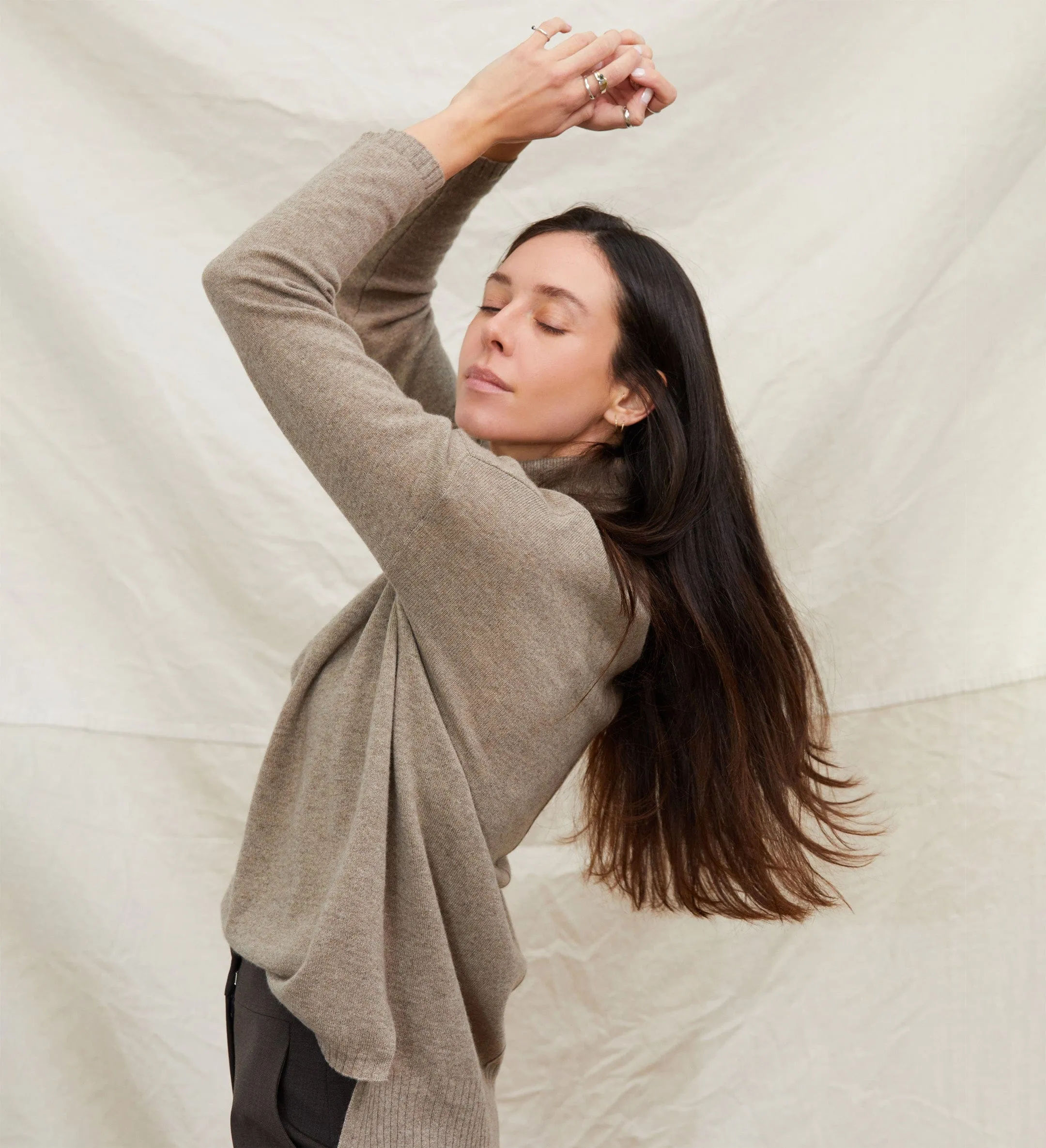 The Oversized Cashmere Turtleneck Sweater
