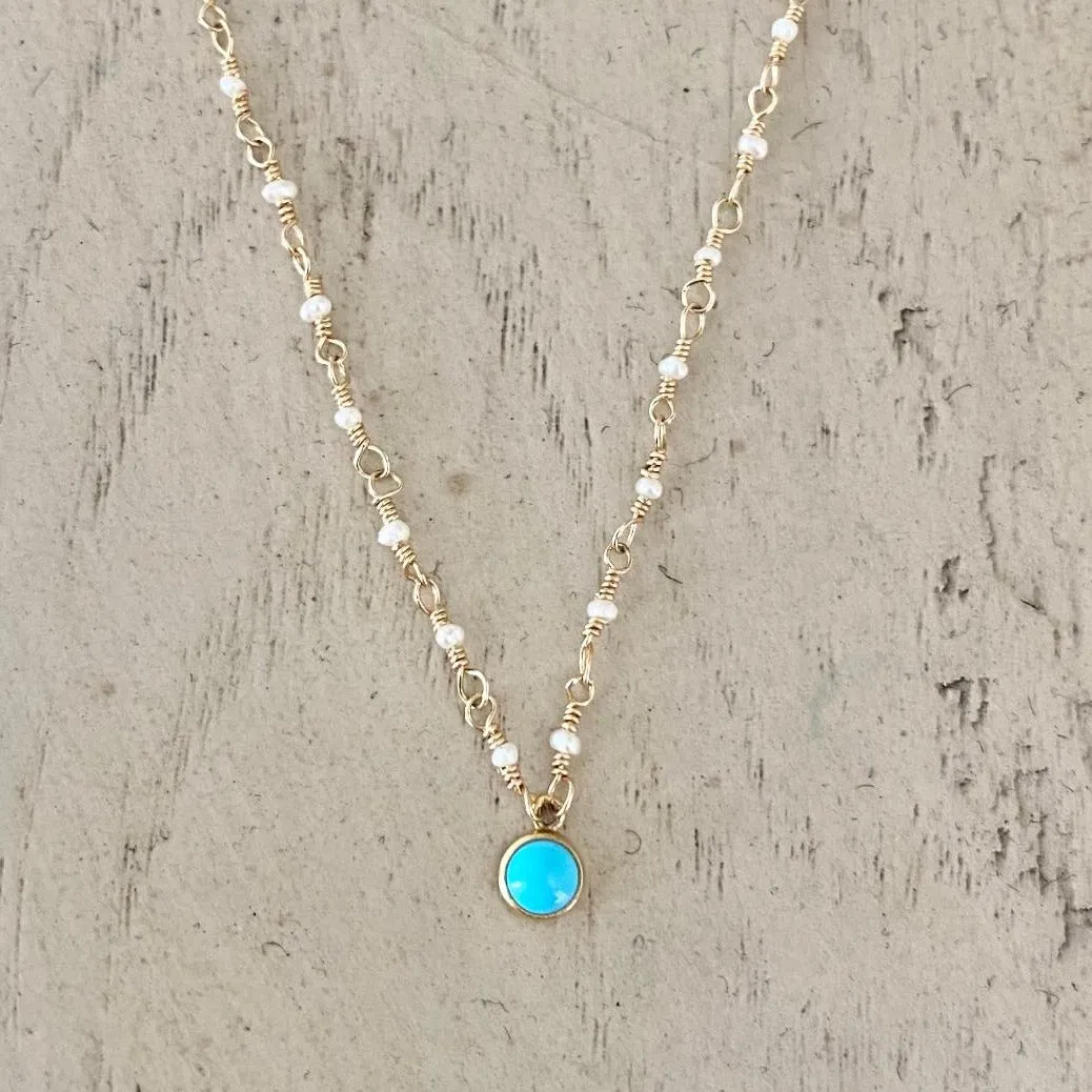 Tiny Pearl Beads Necklace
