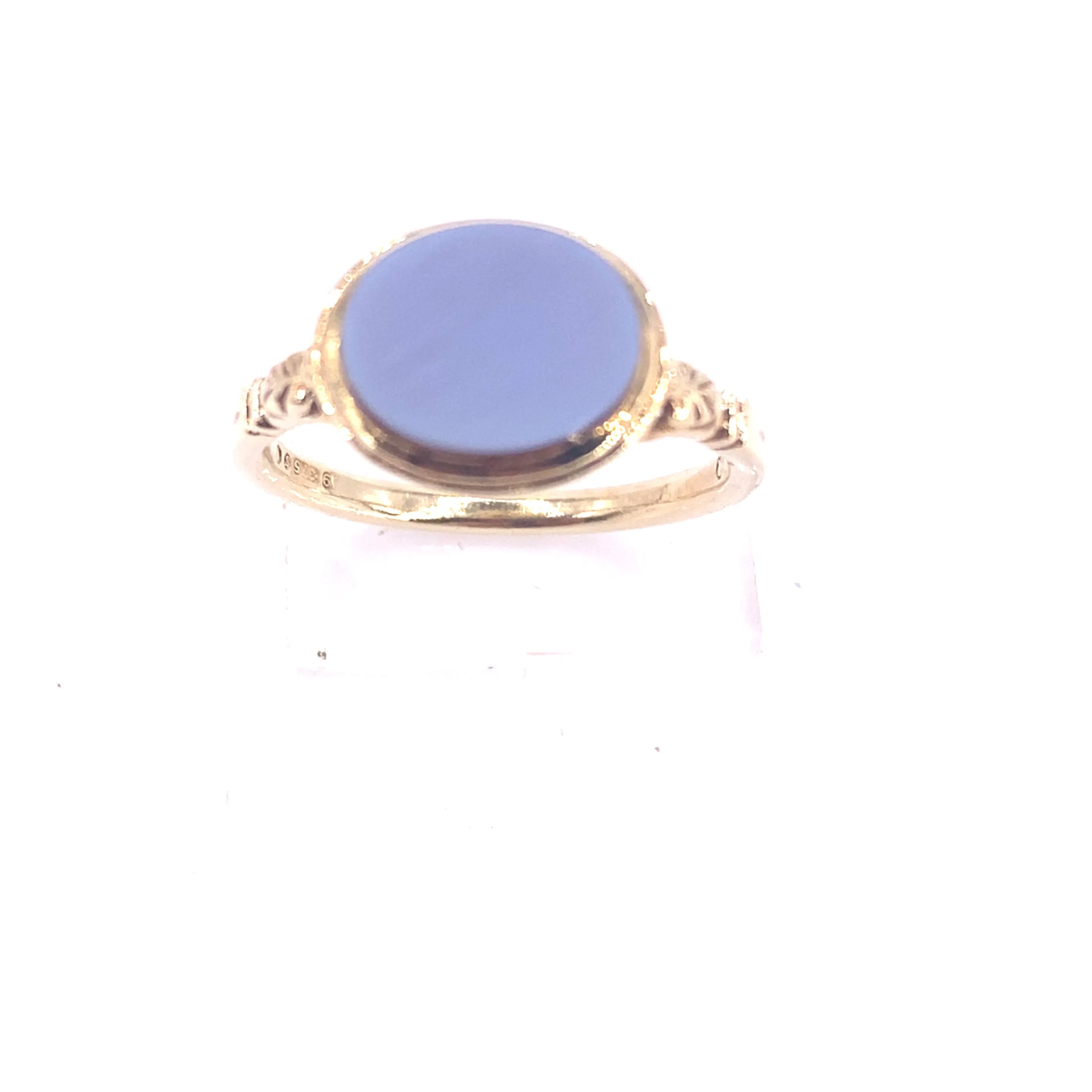 Women’s 9ct Yellow Gold Carnelian Ring - 3.5g